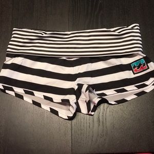 Billabong shorts